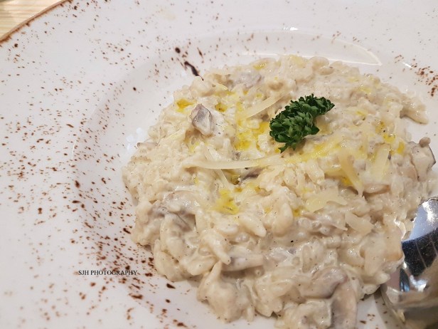 18196159_1960455684184803_223071146_o