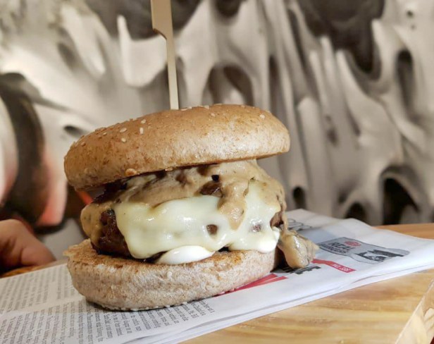 22496877_2042000159363688_1556762843_o copy