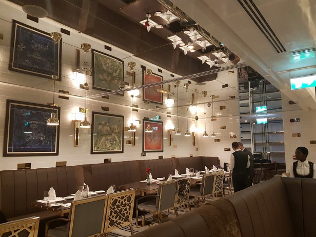 28125360_153829765320662_82252019_o