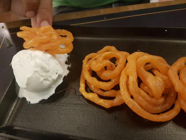 29062830_160085508028421_7177487433674522624_o