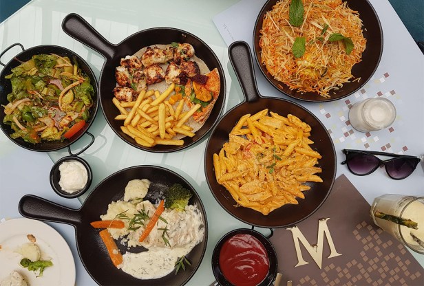 31062197_170494543654184_7251703553721368576_n copy