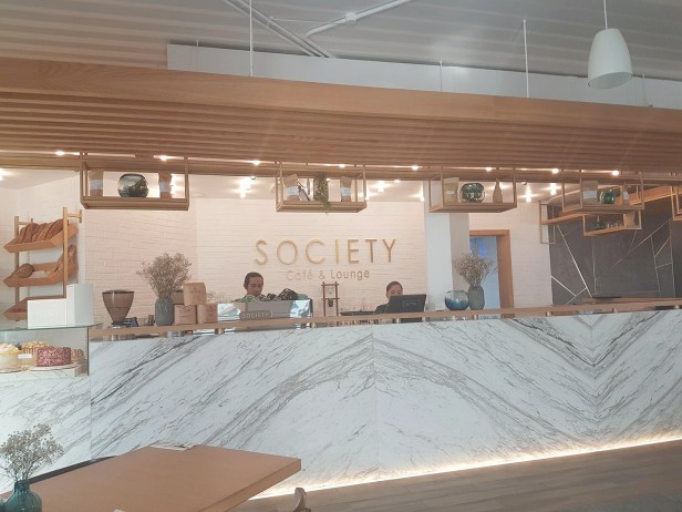 31543390_172825186754453_9052753116696412160_n