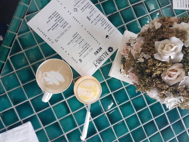 37824412_215812169122421_2271777862652526592_n