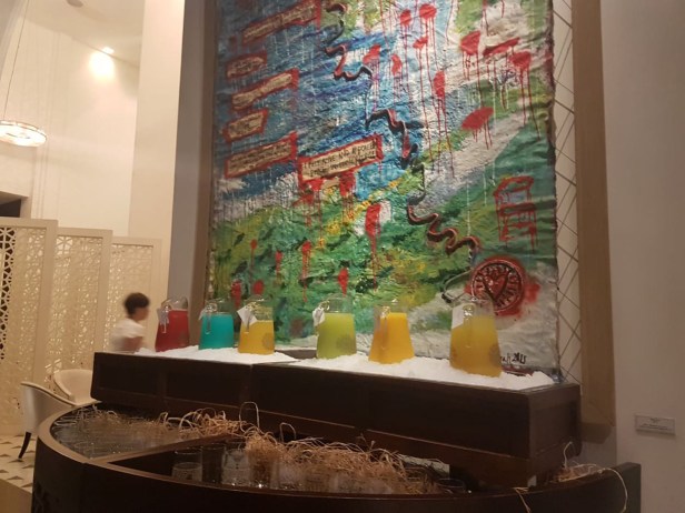 42629474_266000420704330_381485248703102976_n