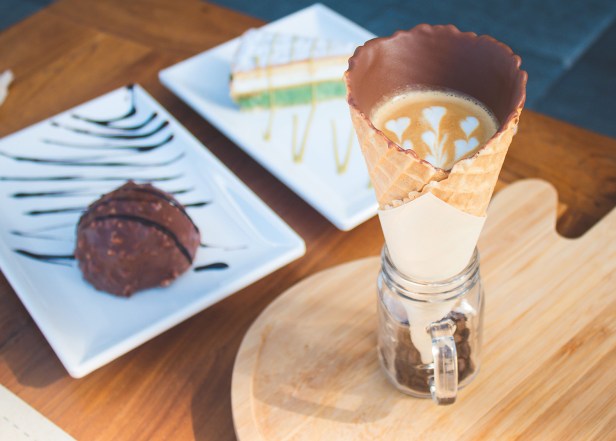 51477547_322121371731239_8780356713007022080_n